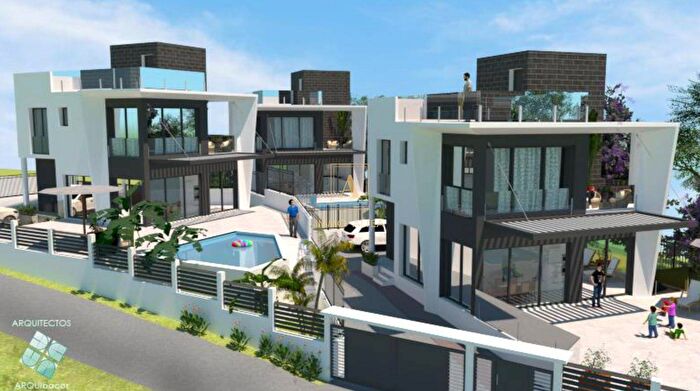 Casa en venta de 3 habitaciones en Comunitat Valenciana, Alicante
