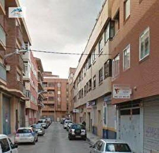 Piso en venta de 3 habitaciones en Castilla La Mancha, Albacete