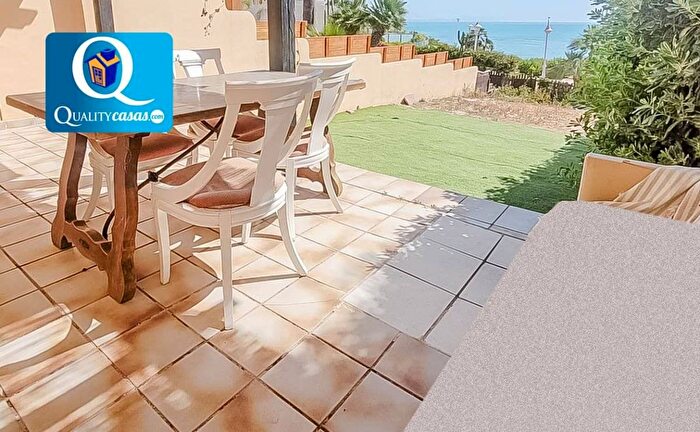 Casa en venta de 3 habitaciones, Comunitat Valenciana, Alicante