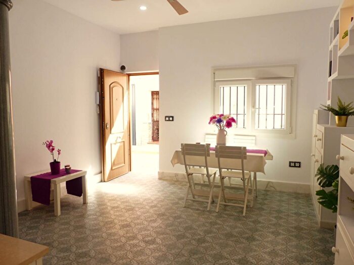 Andalucía, Cádiz: Casa en venta de 2 habitaciones