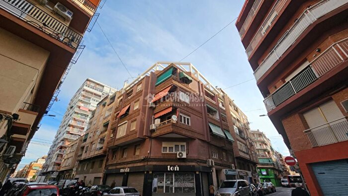 Pla Carolinas, Carolinas Altas: Piso en venta de 4 habitaciones