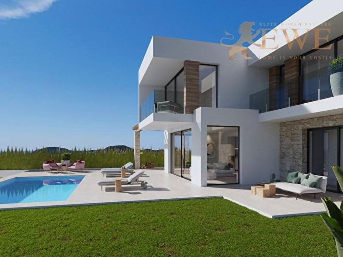 Casa en venta de 3 habitaciones en Comunitat Valenciana, Alicante