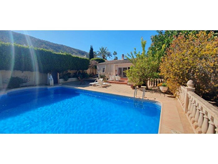Casa de 3 habitaciones en venta en Comunitat Valenciana, Alicante