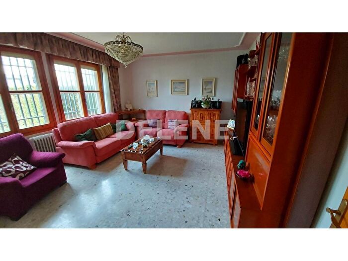 Casa en venta de 3 habitaciones en Castilla La Mancha, Albacete