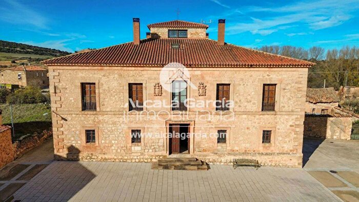 Casa en venta de 11 habitaciones, Castilla y León, Soria