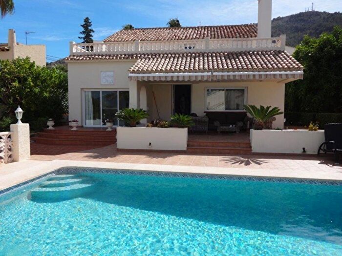Casa en venta de 4 habitaciones en Comunitat Valenciana, Alicante