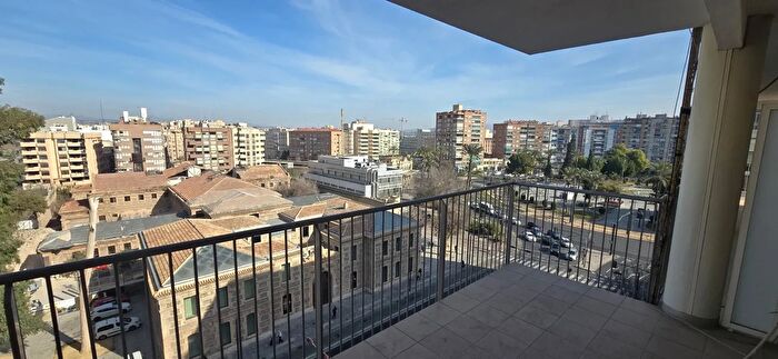 Piso de 6 habitaciones en venta en Centro, San Miguel