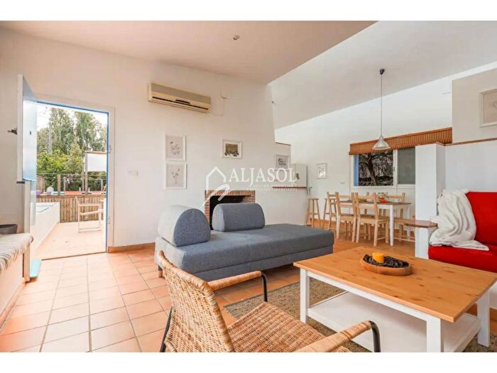 Casa de 3 habitaciones en venta en Andalucía, Sevilla