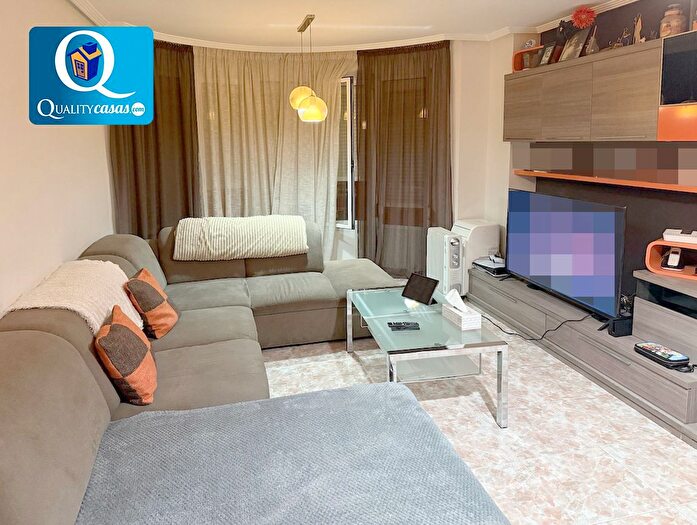 Piso en venta de 3 habitaciones, Rabasa Los Ángeles San Agustín, Tómbola