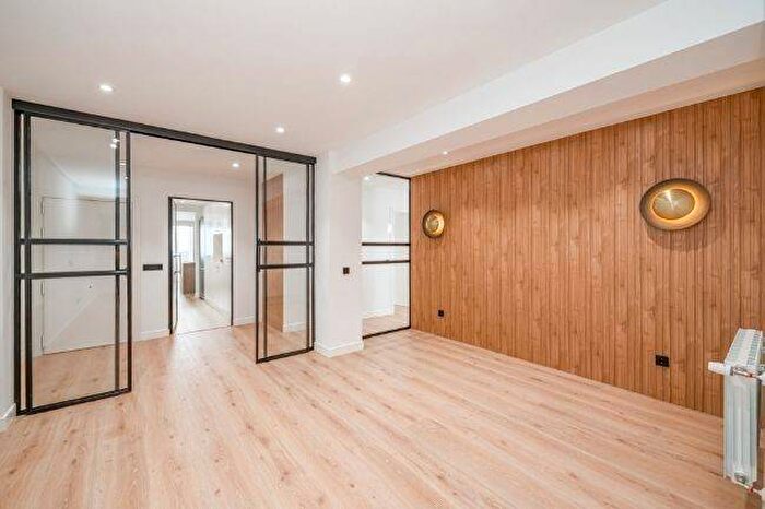 Piso en venta de 4 habitaciones, Comunidad de Madrid, Madrid