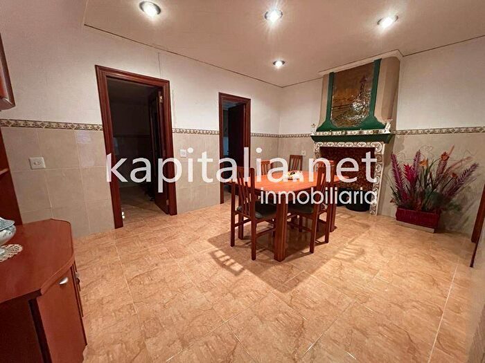 Casa en venta de 3 habitaciones en Comunitat Valenciana, València