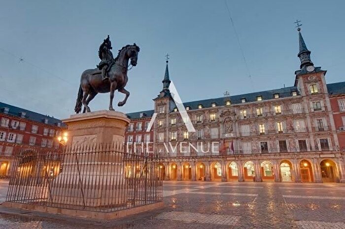 Piso en venta de 3 habitaciones en Centro, Sol