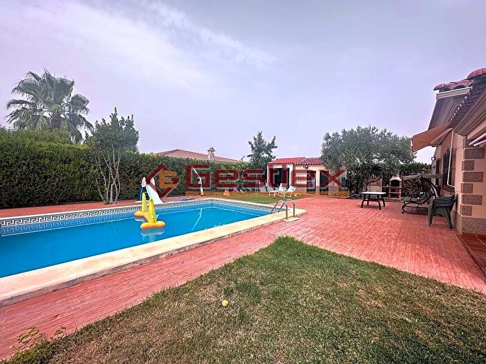 Casa en venta de 4 habitaciones, Extremadura, Badajoz