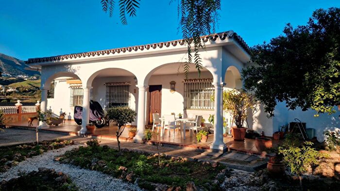 Casa en venta de 4 habitaciones: Campo de Mijas, Mijas