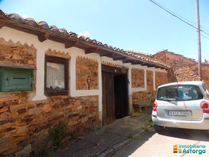 Casa de 3 habitaciones en venta en Brazuelo, León