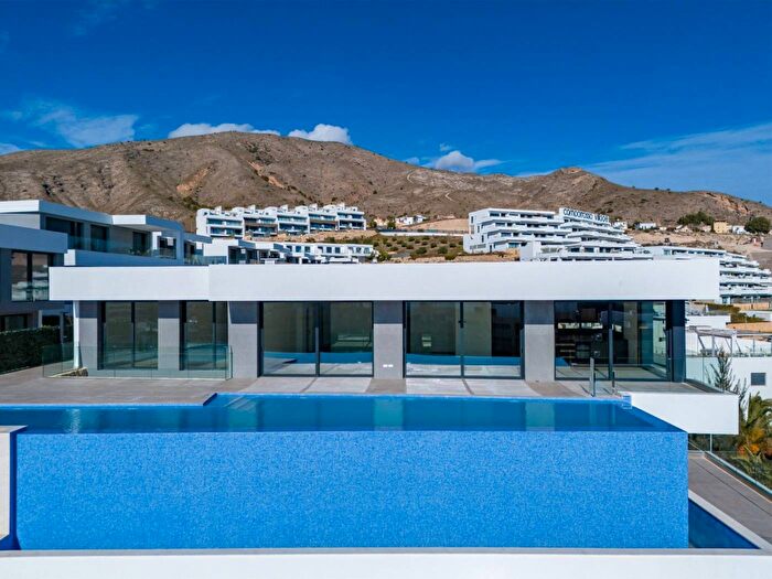 Casa de 4 habitaciones en venta en Comunitat Valenciana, Alicante