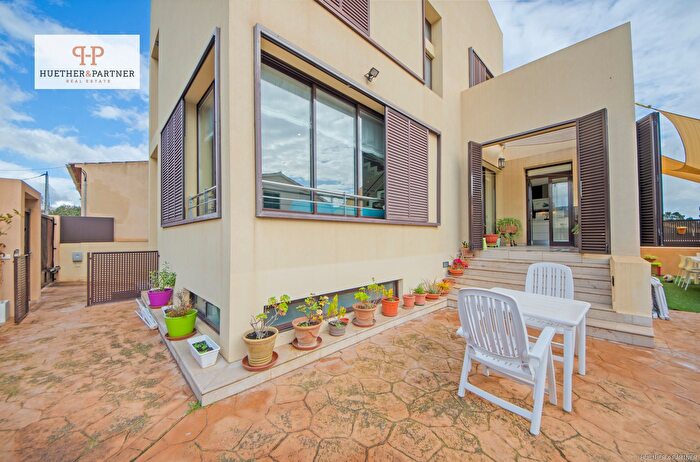 Casa de 4 habitaciones en venta en Nord, Establiments