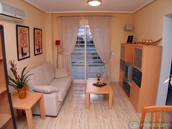 Piso en venta de 2 habitaciones en Comunitat Valenciana, Alicante