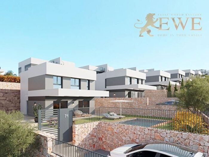 Casa en venta de 4 habitaciones: Comunitat Valenciana, Alicante