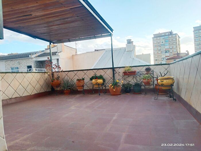 Carretera de Cádiz, Parque Ayala Jardín de la Abadía Huelín: Casa en venta de 2 habitaciones