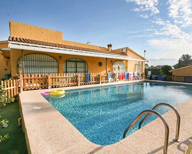 Comunitat Valenciana, Alicante: Casa en venta de 2 habitaciones