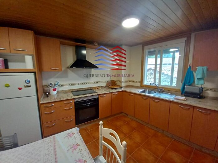 Casa en venta de 3 habitaciones en Galicia, Ourense