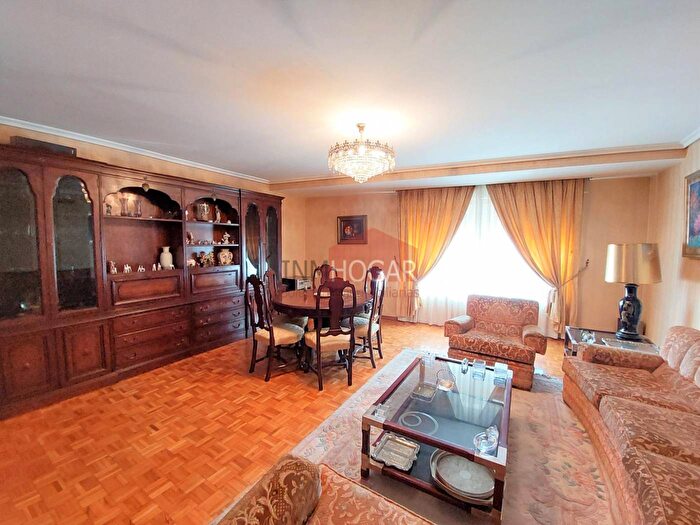 Castilla y León, Ávila: Piso en venta de 5 habitaciones