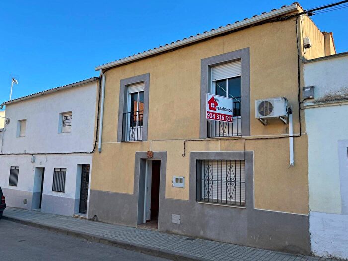 Casa en venta de 5 habitaciones: Extremadura, Cáceres