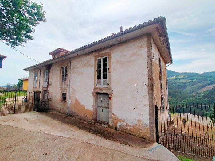 Casa en venta de 4 habitaciones, Principado de Asturias, Asturias