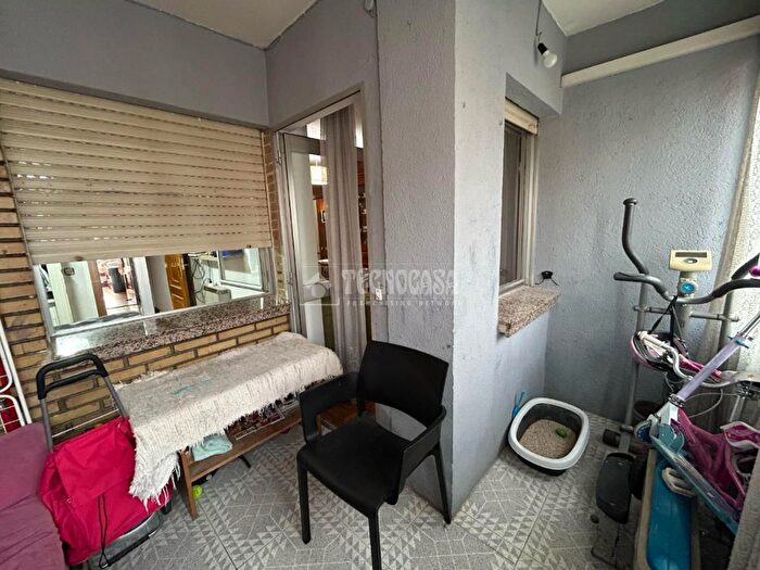 Casas en venta y pisos alquiler - 2