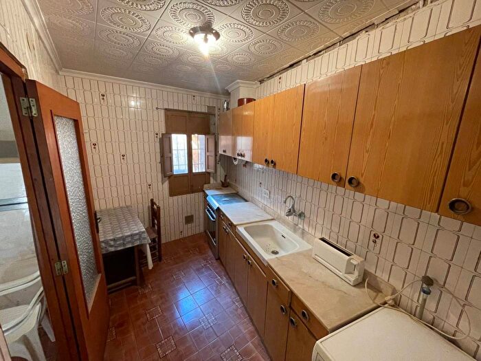 Casas en venta y pisos alquiler - 2