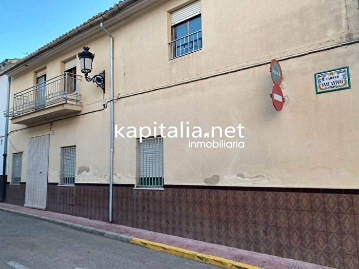 Casa en venta de 4 habitaciones en Comunitat Valenciana, València
