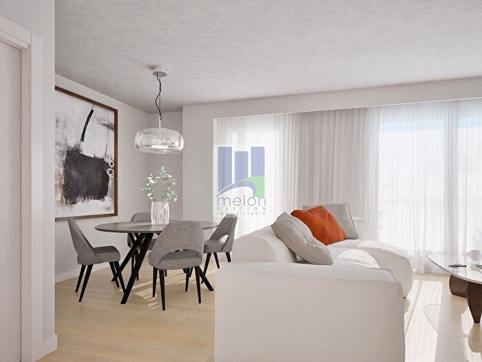 Piso en venta de 3 habitaciones, Zona Sur Barrio Cortes, San Agustín Parque Europa