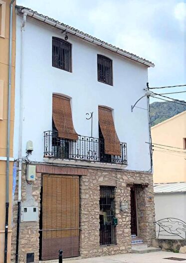 Casa en venta de 4 habitaciones: Comunitat Valenciana, Alicante