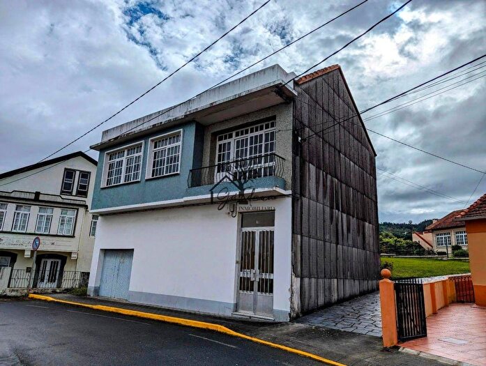 Casa en venta de 3 habitaciones: Galicia, A Coruña