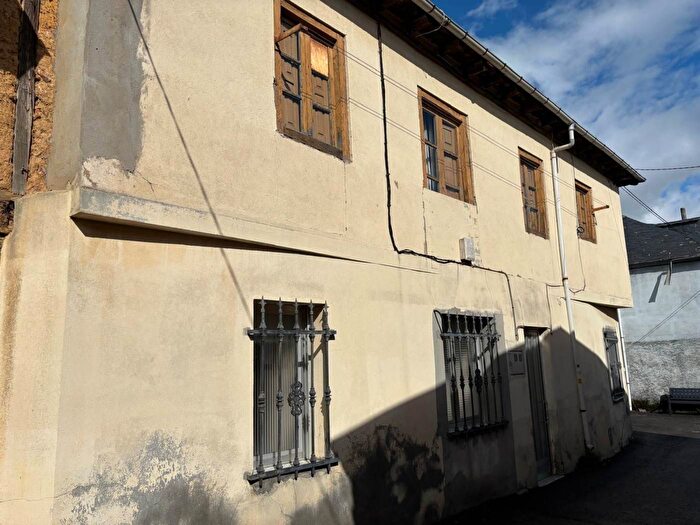 Casa en venta de 4 habitaciones en Castilla y León, León