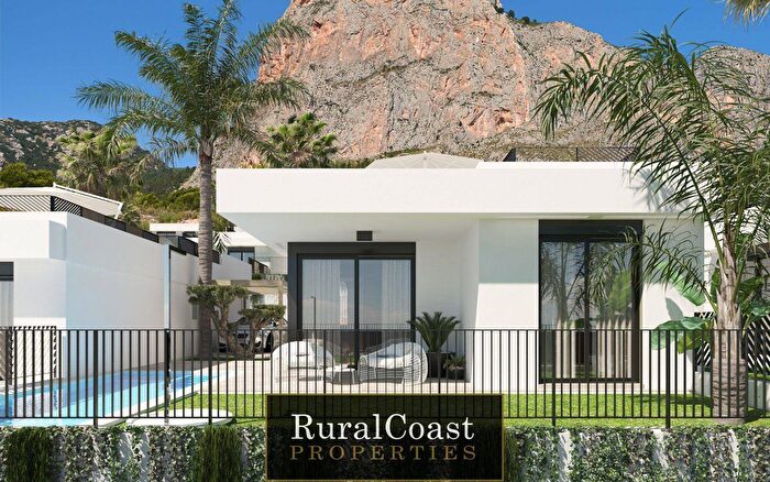 Casa en venta de 3 habitaciones en Comunitat Valenciana, Alicante
