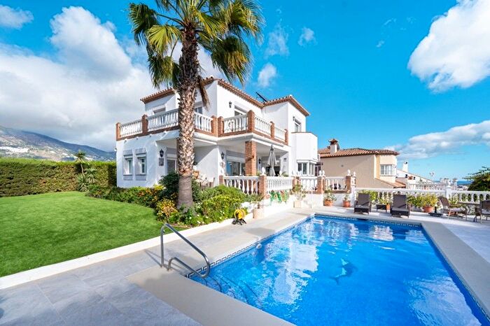 Casa en venta de 3 habitaciones en Campo de Mijas, Mijas