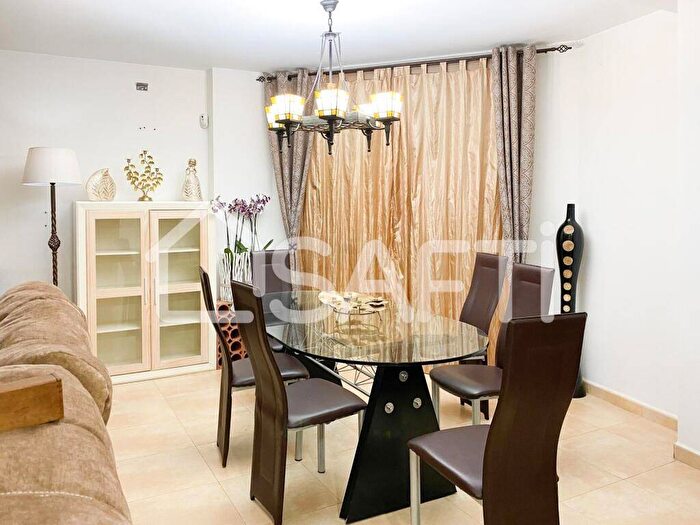 Casa en venta de 3 habitaciones en Comunitat Valenciana, València
