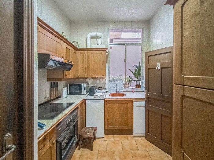 Casas en venta y pisos alquiler - 2