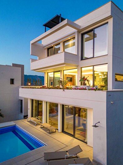 Casa en venta de 3 habitaciones, Andalucía, Málaga