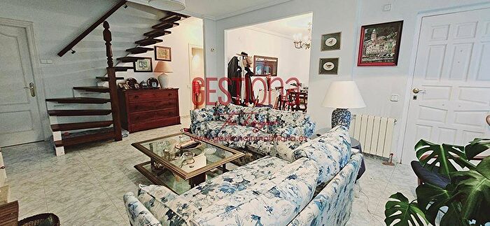 Casas en venta y pisos alquiler - 2
