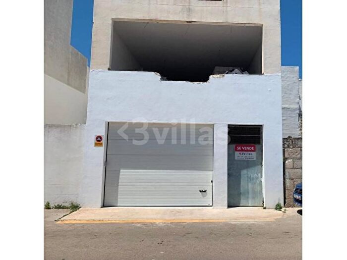 Casas en venta y pisos alquiler - 3