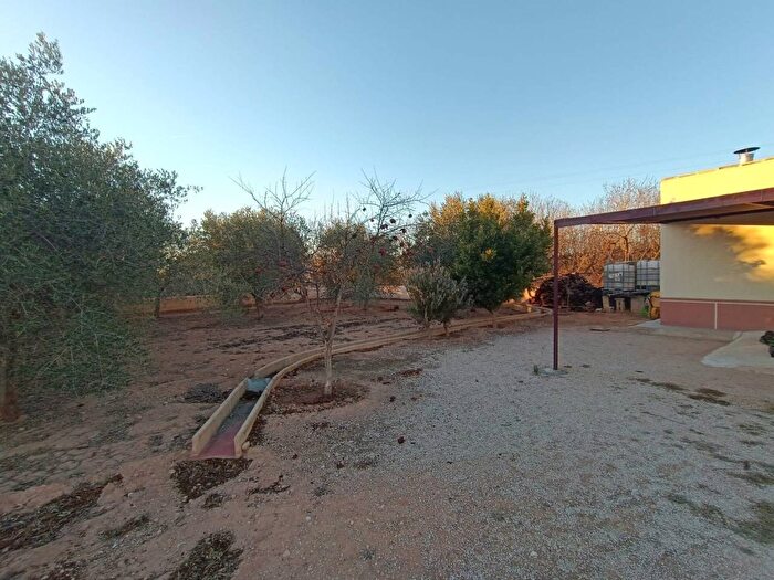 Casa de 1 habitación en venta en Castilla La Mancha, Albacete