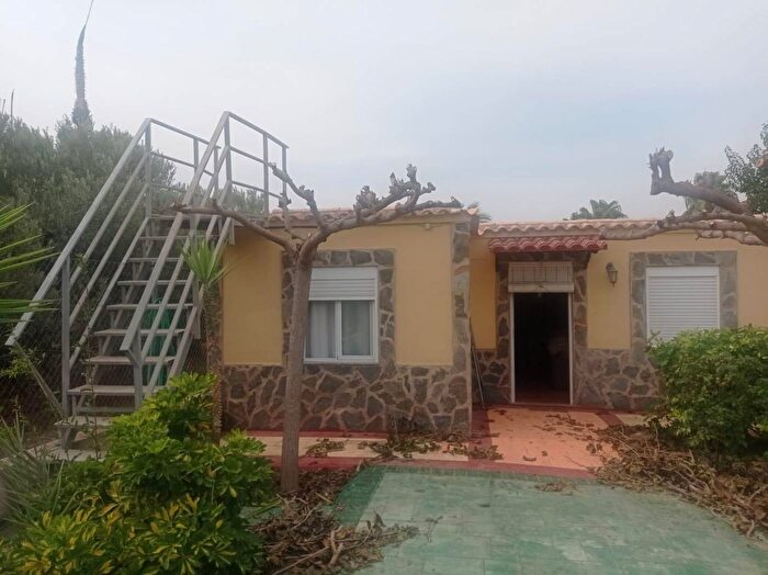 Casa en venta de 4 habitaciones: Andalucía, Almería