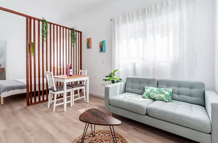 Piso de 2 habitaciones en venta en Comunitat Valenciana, València