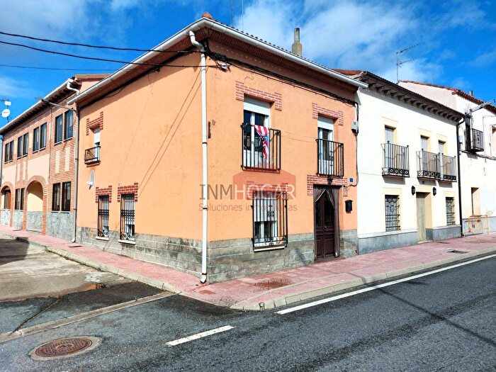 Casa en venta de 3 habitaciones en Castilla y León, Ávila