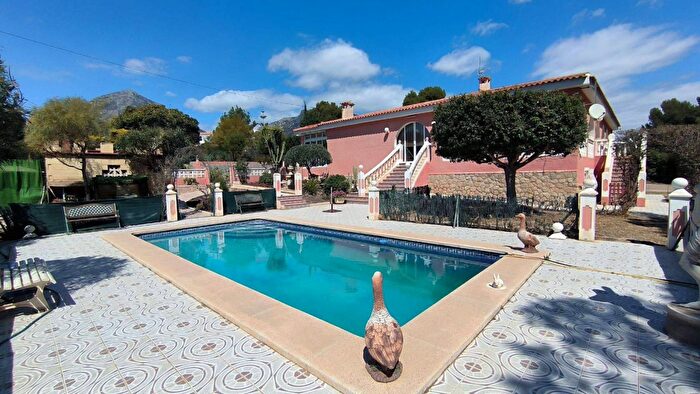 Casa en venta de 4 habitaciones: Comunitat Valenciana, Alicante