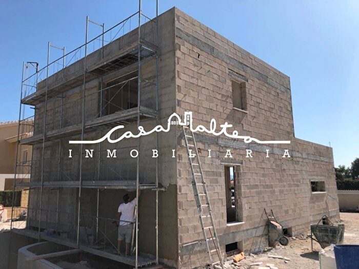 Casa en venta de 3 habitaciones en Comunitat Valenciana, Alicante