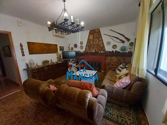 Casa de 4 habitaciones en venta en Castilla La Mancha, Albacete